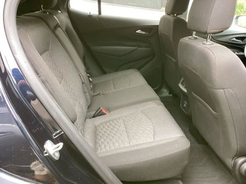 Used 2020 Chevrolet Equinox LT FWD image 4