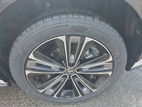 Certified 2023 Toyota bZ4X AWD w/ Weather Package image 8