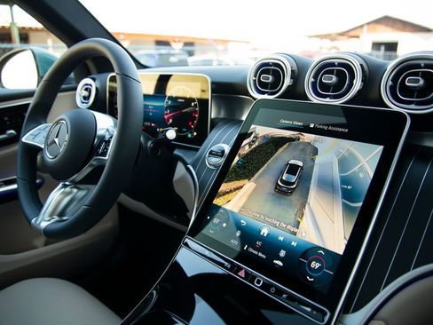 New 2026 Mercedes-Benz GLC 300 4MATIC image 20