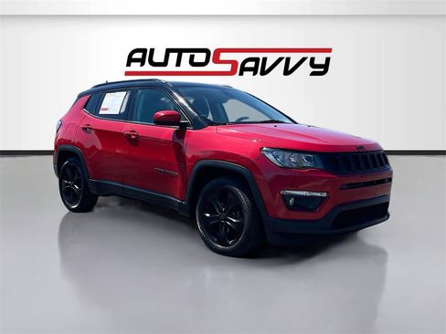 Used 2021 Jeep Compass Latitude image 1