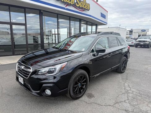 Used 2019 Subaru Outback 2.5i Premium AWD/4WD image 1