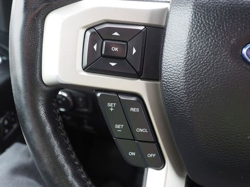 Used 2019 Ford F150 Lariat w/ Equipment Group 502A Luxury image 28