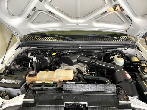 Used 2001 Ford F250 Lariat image 28