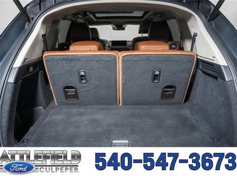 Used 2022 Acura MDX Technology image 9