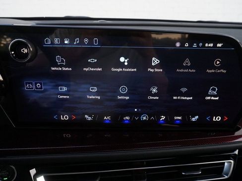 New 2026 Chevrolet Traverse Z71 w/ Driver Confidence Package image 16