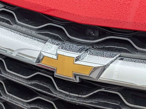 Used 2023 Chevrolet Blazer LT image 11