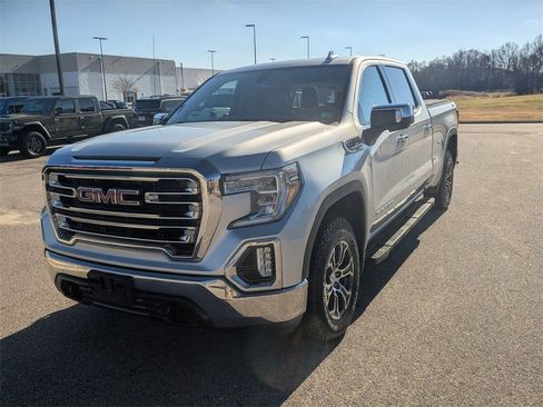 Used 2019 GMC Sierra 1500 SLT image 1