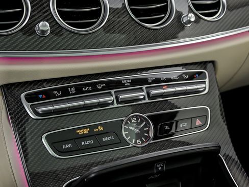 Used 2019 Mercedes-Benz E 63 AMG S image 37