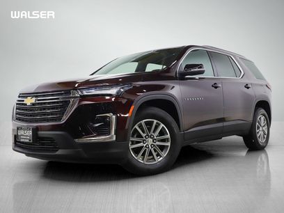 Used 2023 Chevrolet Traverse LT