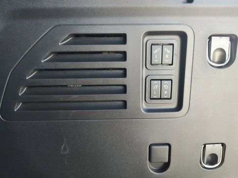 New 2026 Chevrolet Traverse RS w/ LPO, Floor Liner Package image 20