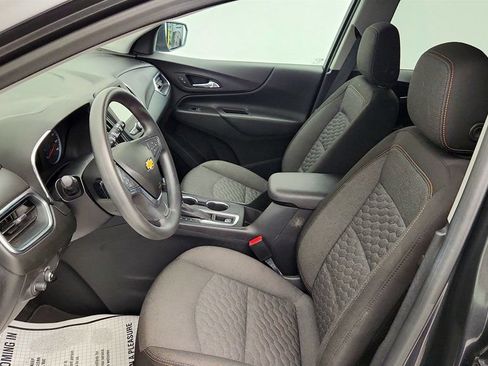 Used 2018 Chevrolet Equinox LT FWD image 34