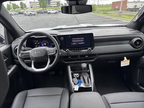 New 2026 Chevrolet Colorado Trail Boss AWD/4WD image 7