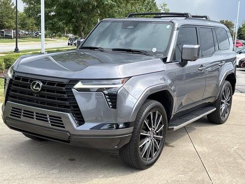 Used 2024 Lexus GX 550 w/ Accessory Package (Z1) AWD/4WD image 12