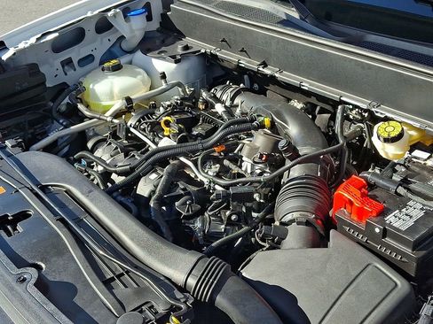 Used 2024 Ford Maverick Lariat AWD/4WD image 31