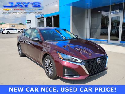 Used 2025 Nissan Altima 2.5 SV