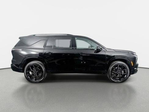 Used 2026 Chevrolet Traverse RS AWD/4WD image 6