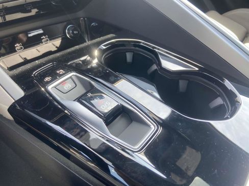 New 2025 Audi Q5 Premium Plus image 28