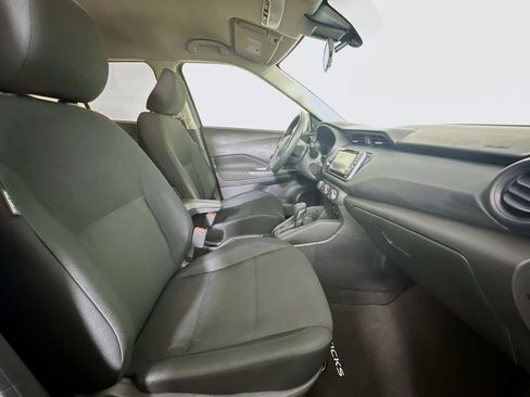 Used 2024 Nissan Kicks S image 29