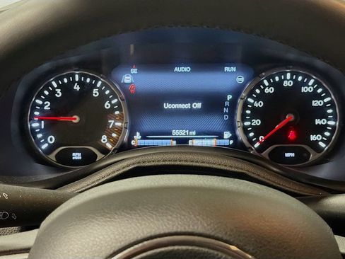 Used 2021 Jeep Renegade Latitude AWD/4WD image 14