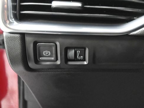 Used 2019 Cadillac XT4 Sport w/ Driver Awareness Package AWD/4WD image 24