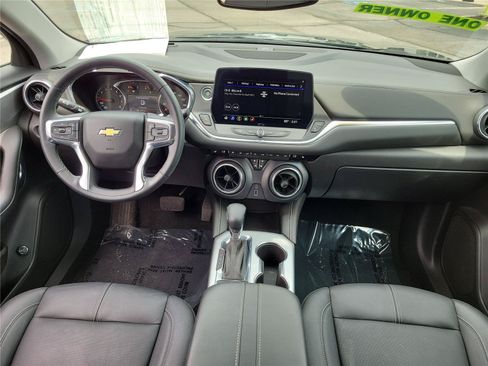 Used 2024 Chevrolet Blazer LT FWD image 10