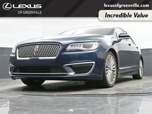Used 2017 Lincoln MKZ Reserve w/ Climate Package image 32