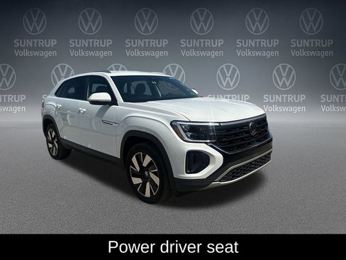Used 2025 Volkswagen Atlas Cross Sport SE AWD/4WD image 9
