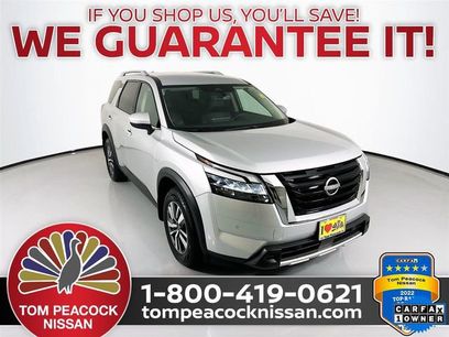 Used 2024 Nissan Pathfinder SL