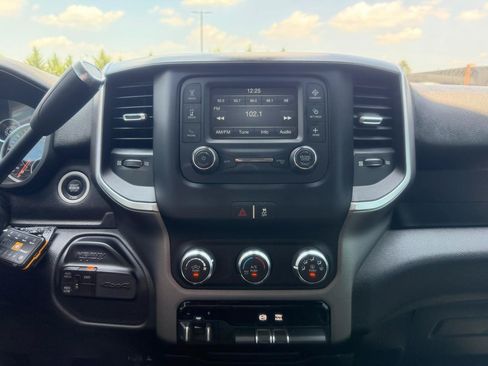 Used 2019 RAM 2500 Big Horn AWD/4WD image 16