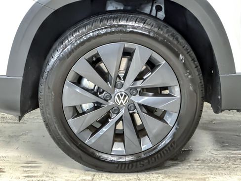 Used 2022 Volkswagen Taos S image 24