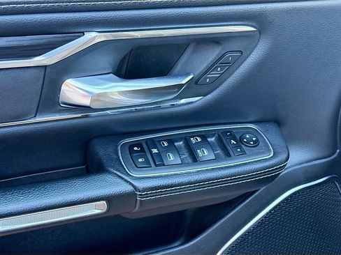 Used 2024 RAM 1500 Laramie image 19