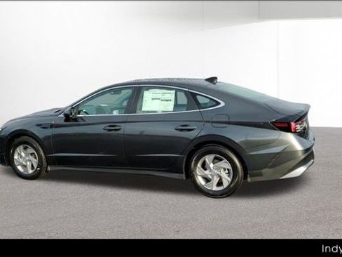 Certified 2025 Hyundai Sonata SE image 6