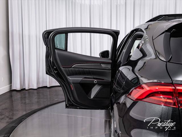 Used 2023 Maserati Grecale Trofeo AWD/4WD image 40