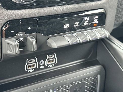 New 2026 RAM 2500 Big Horn image 33