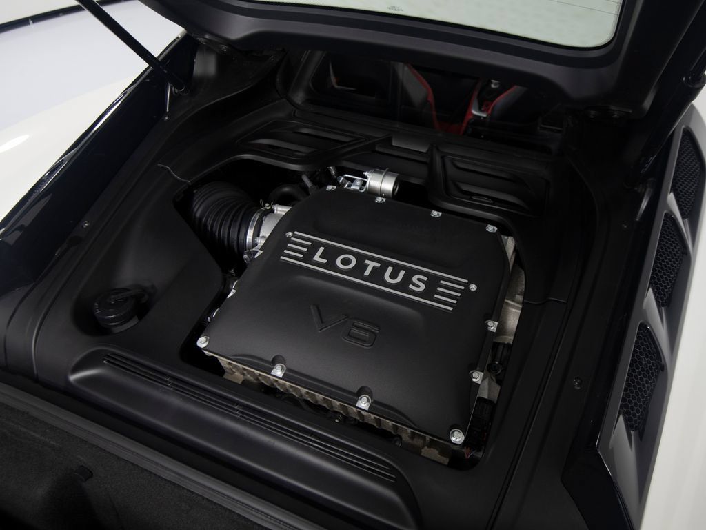 Used 2025 Lotus Emira RWD image 55