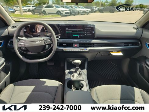 New 2026 Kia K4 FWD image 14