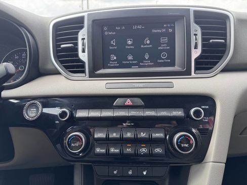 Used 2019 Kia Sportage EX w/ EX Premium Package image 21