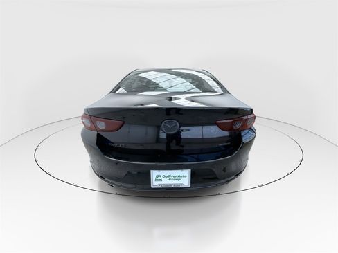 Used 2020 MAZDA MAZDA3 Sedan w/ Select Package image 7