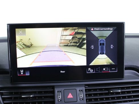 Used 2021 Audi Q5 Prestige image 29