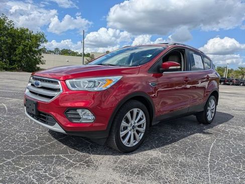 Used 2017 Ford Escape Titanium image 8
