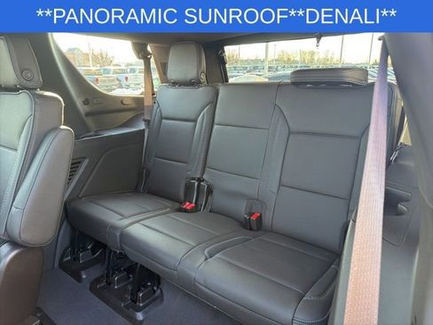 Used 2023 GMC Yukon Denali image 22