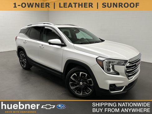 Used 2022 GMC Terrain SLT w/ Infotainment Package II AWD/4WD image 1