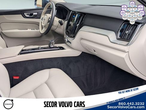 Certified 2023 Volvo XC60 B5 Plus w/ Climate Package AWD/4WD image 28