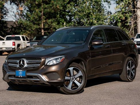 Used 2018 Mercedes-Benz GLC 350e 4MATIC image 1