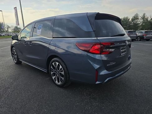 Used 2025 Honda Odyssey Elite image 7
