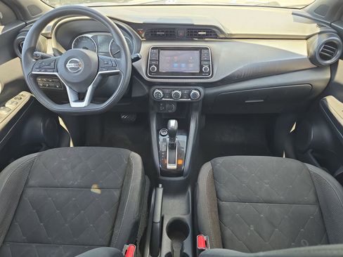 Used 2020 Nissan Kicks S FWD image 9