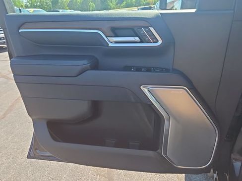 Used 2024 Chevrolet Silverado 2500 High Country w/ High Country Premium Package AWD/4WD image 27