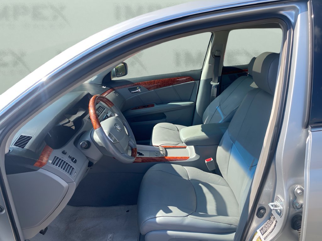 Used 2007 Toyota Avalon Limited FWD image 9