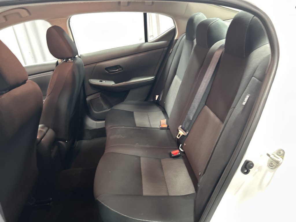 Used 2025 Nissan Sentra SV FWD image 21