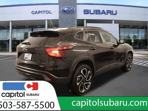 Used 2026 Chevrolet Trax RS w/ Driver Confidence Package FWD image 4